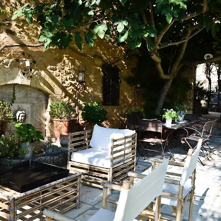 Bastide Le Mourre * Oppede