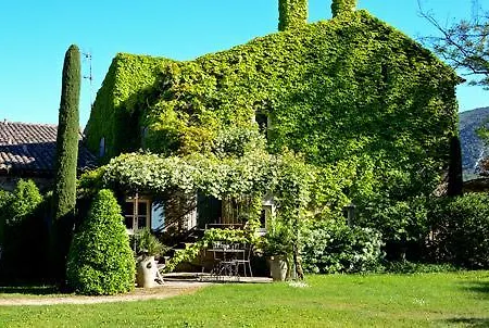 Bastide Le Mourre Holiday home *